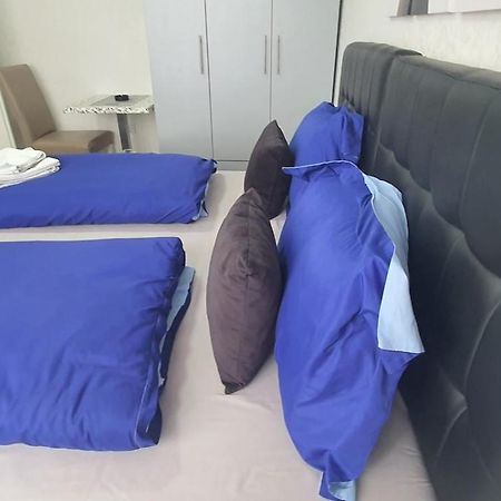Stan 111 Apartment Orasje Luaran gambar