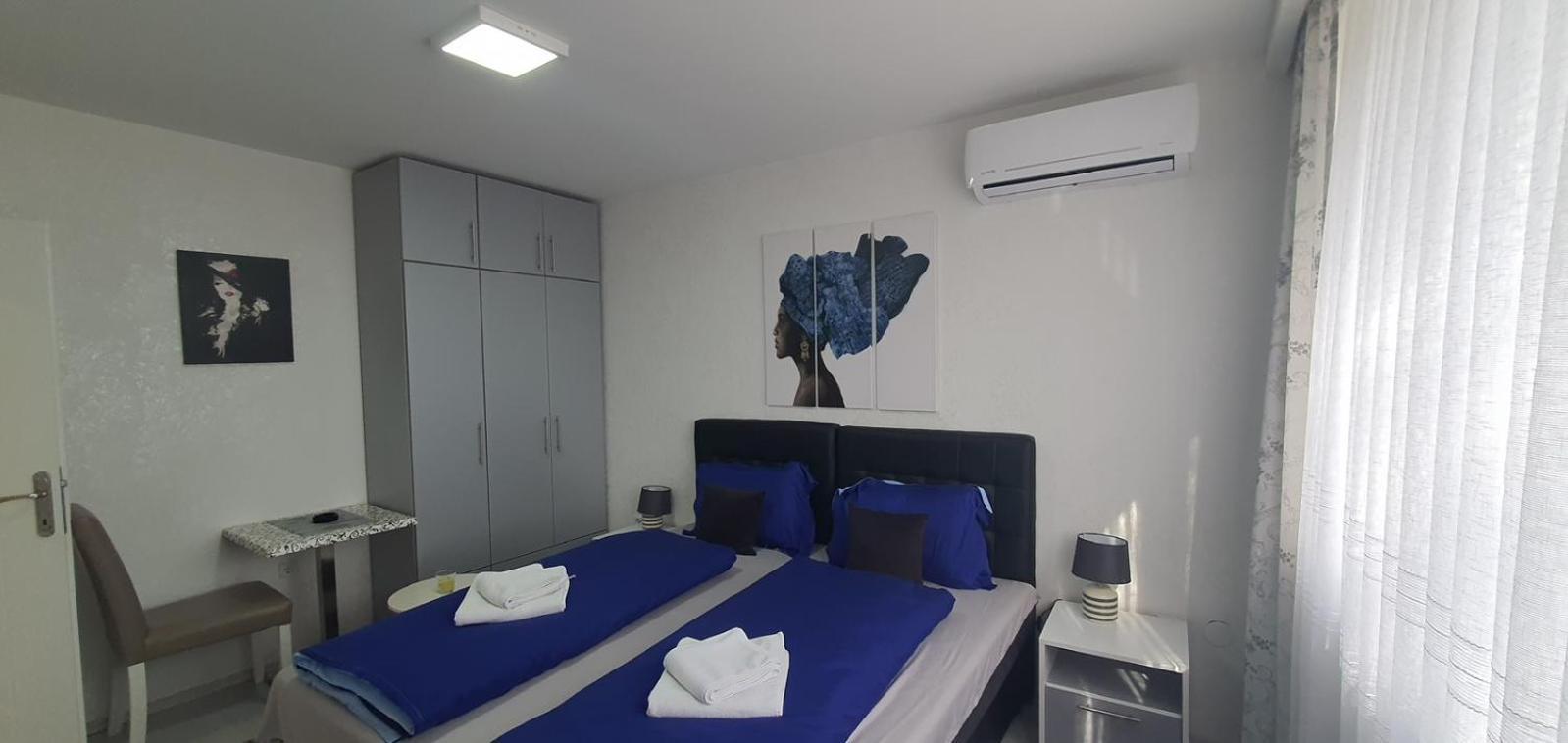 Stan 111 Apartment Orasje Luaran gambar