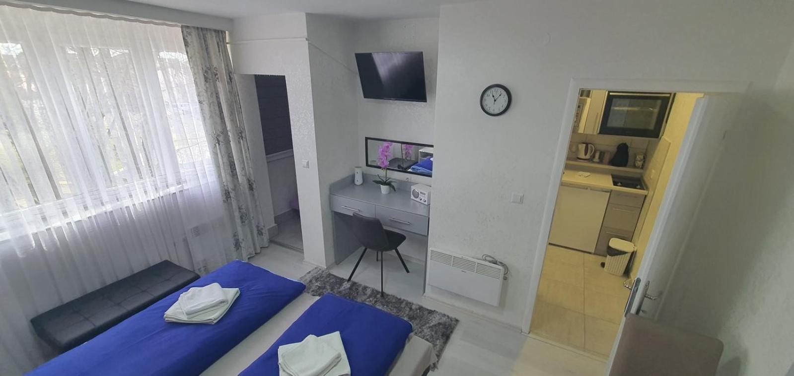 Stan 111 Apartment Orasje Luaran gambar