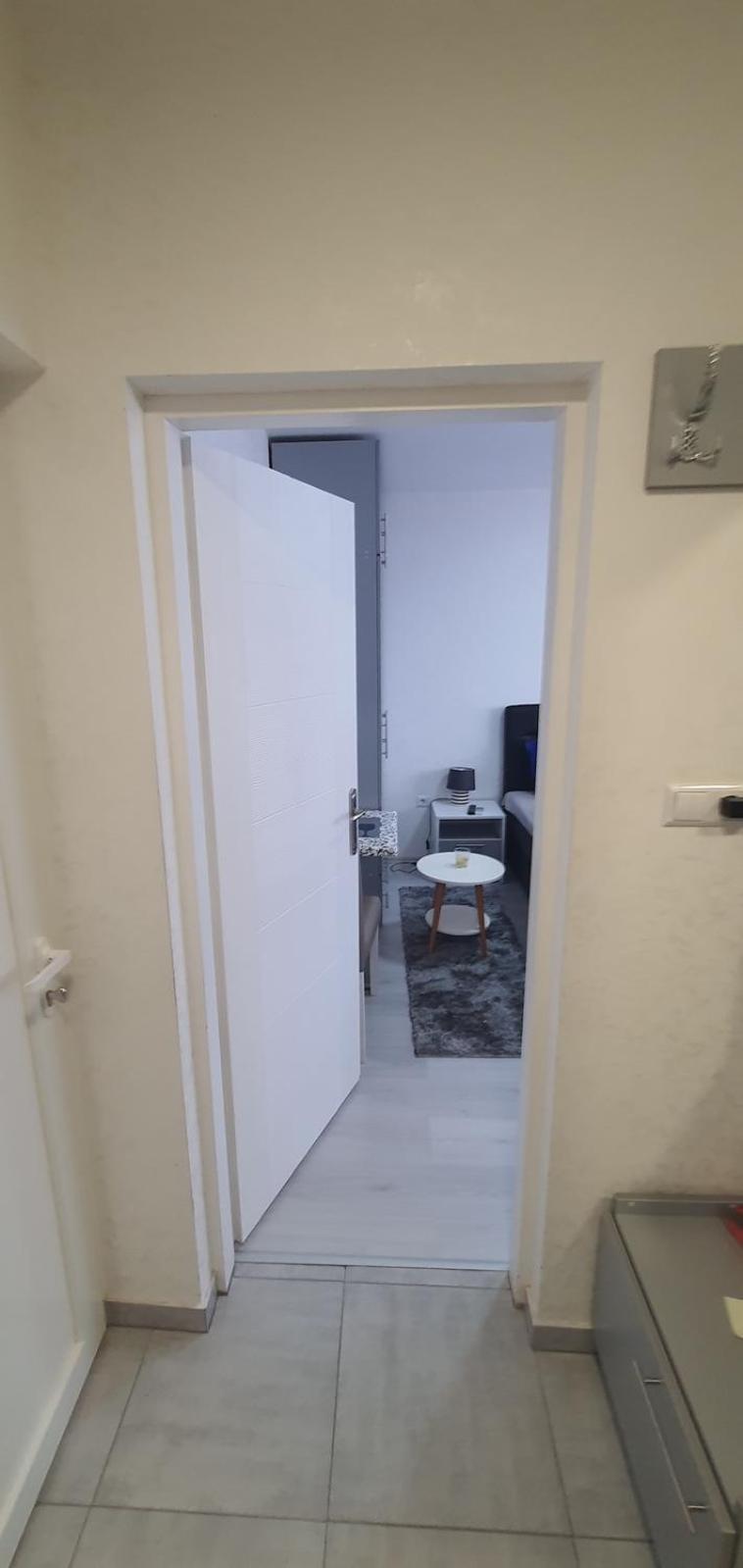 Stan 111 Apartment Orasje Luaran gambar